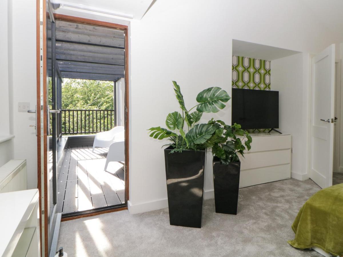 Iroko Villa Torpoint Ngoại thất bức ảnh