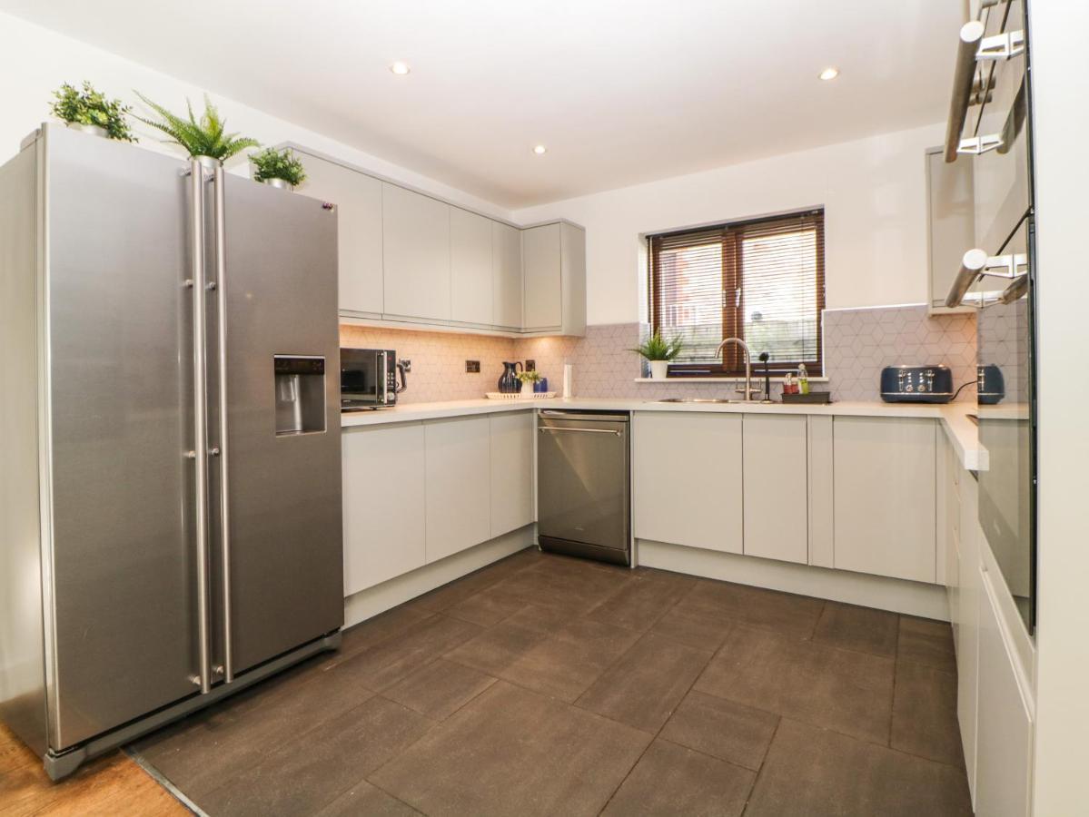 Iroko Villa Torpoint Ngoại thất bức ảnh